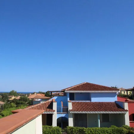 Apartment Locazione Turistica La Tartaruga-5 *